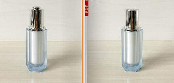 Bouteille acrylique givrée multifonctionnelle d'huile essentielle de parfum de bouteille cosmétique acrylique de compte-gouttes