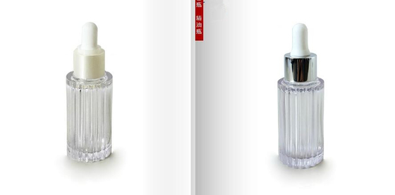 Bouteilles en plastique givrées transparentes cosmétiques en pastel faites sur commande de compte-gouttes d'ANIMAL FAMILIER de l'huile 50ml essentielle